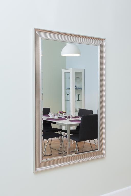 Friendly Apartments - Downtown Cracovia Esterno foto